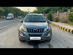 Second Hand महिंद्रा XUV500 w10 1.99 in दिल्ली