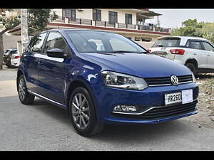 Second Hand Volkswagen Polo Highline Plus 1.0 (P) 16 Alloy in Gurgaon