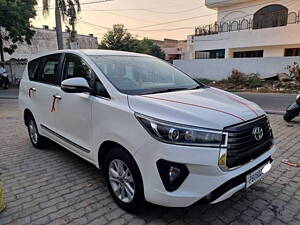 Second Hand Toyota Innova Crysta 2.4 VX 7 STR [2016-2020] in Jalandhar