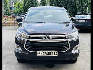 Second Hand टोयोटा इनोवा क्रिस्टा 2.4 vx 7 str [2016-2020] in मुंबई