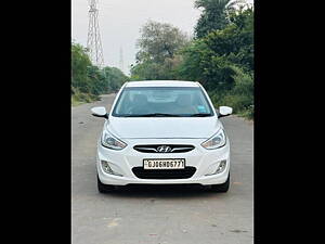 Second Hand Hyundai Verna Fluidic 1.6 CRDi SX Opt in Vadodara