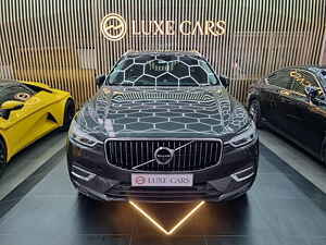 Second Hand वोल्वो xc60 इंसक्रिपशन [2017-2020] in बैंगलोर