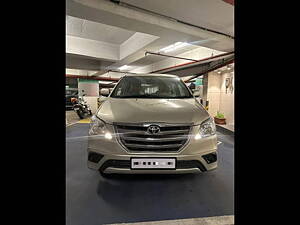 Second Hand Toyota Innova 2.5 GX 7 STR BS-IV in Mumbai