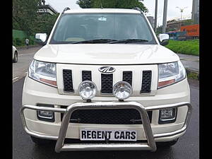 Second Hand Mahindra TUV300 T8 in Thane