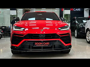 Used Lamborghini Cars in India, Second Hand Lamborghini Cars for Sale in  India - CarWale