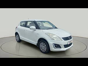 Second Hand Maruti Suzuki Swift VXi in Surat