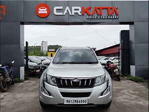 Second Hand మహీంద్రా xuv500	 w10 in పూణె