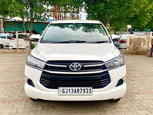 Second Hand Toyota Innova Crysta 2.4 G 7 STR [2016-2017] in Ahmedabad