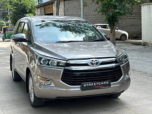 Second Hand Toyota Innova Crysta 2.4 ZX AT 7 STR in Bangalore