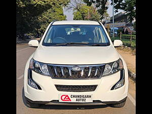 Second Hand Mahindra XUV500 W6 in Chandigarh