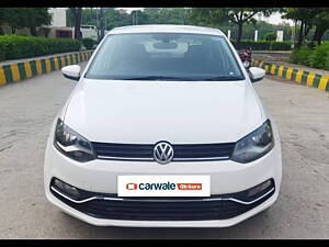 Second Hand Volkswagen Polo Highline1.0L (P) in Noida