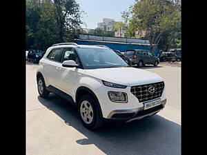 Second Hand Hyundai Venue S 1.2 Petrol in Mumbai