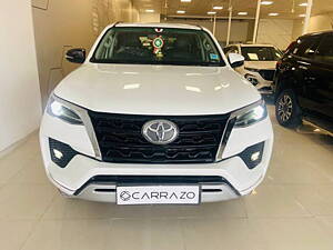 Second Hand Toyota Fortuner 2.8 4x2 AT [2016-2020] in Pune