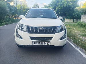 Second Hand Mahindra XUV500 W10 AT 1.99 in Lucknow