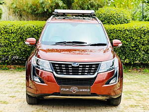 Second Hand Mahindra XUV500 W9 1.99 in Bangalore