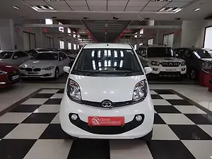 tata nano genx xta on road price