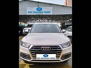 Second Hand ఆడి q5 40 tdi టెక్నాలజీ in కోయంబత్తూరు