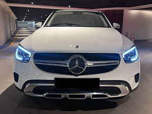 Second Hand मर्सिडीज़ बेंज़ GLC कूपे 300डी 4मैटिक [2020-2023] in मुंबई