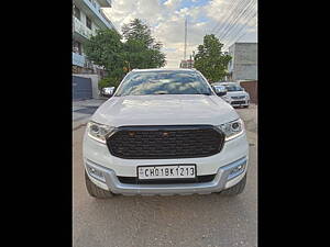 Second Hand Ford Endeavour Trend 3.2 4x4 AT in Chandigarh