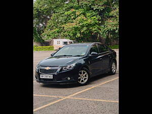 Second Hand Chevrolet Cruze LTZ AT in Pune