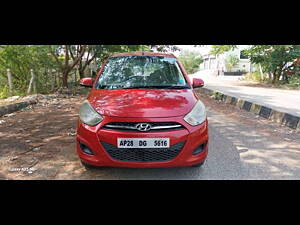 Second Hand Hyundai i10 Sportz 1.2 AT in Hyderabad