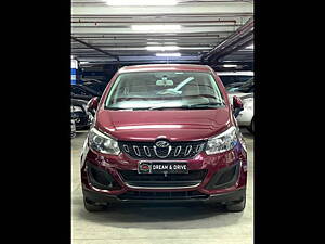 Second Hand Mahindra Marazzo M8 8 STR in Mumbai