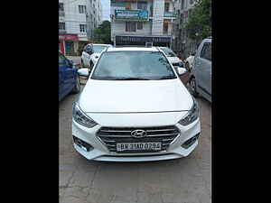 Second Hand हुंडई वरना 1.6 crdi sx (o) in पटना