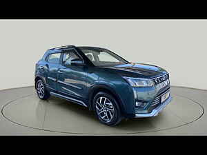 Second Hand మహీంద్రా XUV300	 w8 (o) 1.2 పెట్రోల్ in కోయంబత్తూరు