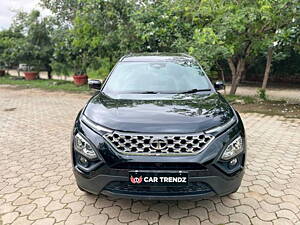 Second Hand Tata Safari XZA Plus (O) 6 S Red Dark Edition in Delhi