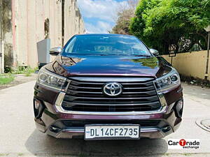 Second Hand Toyota Innova Crysta 2.7 ZX AT 7 STR in Delhi