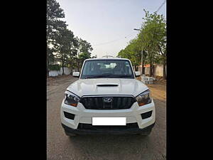 Second Hand Mahindra Scorpio S6 Plus in Ludhiana