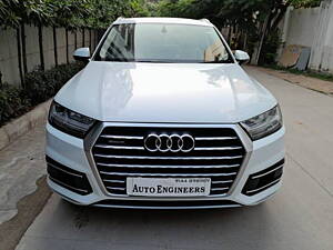 Second Hand Audi Q7 45 TDI Technology Pack in Hyderabad