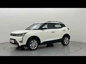 Second Hand మహీంద్రా XUV300	 w8 1.5 డీజిల్ [2020] in ఘజియాబాద్