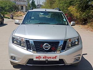 Second Hand Nissan Terrano XL (D) in Indore