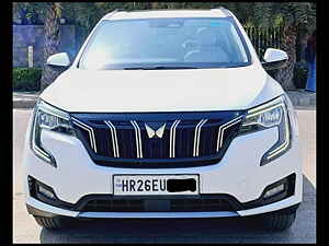 Second Hand மஹிந்திரா  xuv700 ax 7 டீசல் ஏடீ லக்சுரி பேக் 7 சீட்டர் [2021] in டெல்லி