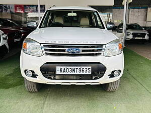 Second Hand Ford Endeavour 3.0L 4x4 AT in Bangalore