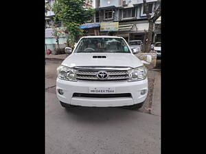 Second Hand Toyota Fortuner 3.0 MT in Mumbai