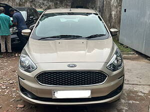 Second Hand Ford Figo Duratec Petrol Titanium 1.2 in Kolkata