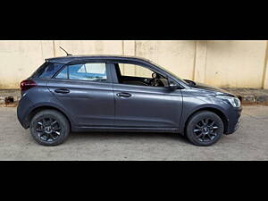 Second Hand Hyundai Elite i20 Sportz Plus 1.2 Dual Tone in Bangalore