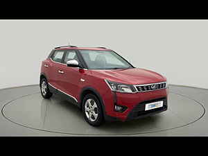 Second Hand महिंद्रा xuv300 w6 1.2 पेट्रोल in बैंगलोर