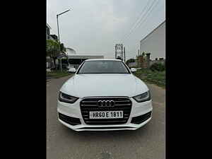 Second Hand ऑडी a4 2.0 tdi स्लाइन in चंडीगढ़