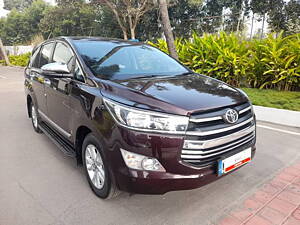 Second Hand Toyota Innova Crysta 2.8 GX AT 8 STR [2016-2020] in Bangalore