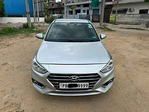 Second Hand हुंडई वरना 1.6 crdi sx in मोहाली