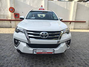 Second Hand Toyota Fortuner 2.8 4x2 MT [2016-2020] in Delhi