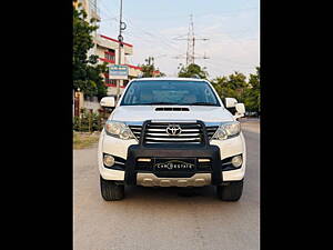 Second Hand Toyota Fortuner 3.0 4x2 MT in Jaipur