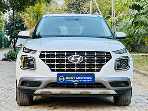 Second Hand Hyundai Venue SX 1.0 Turbo in Ahmedabad