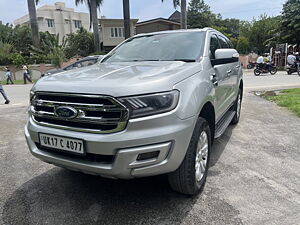 Second Hand Ford Endeavour [2016-2019] Trend 3.2 4x4 AT in Dehradun