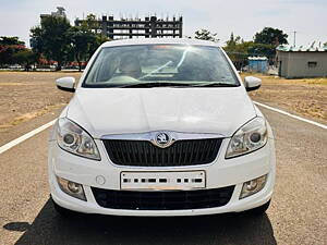 Second Hand Skoda Rapid 1.5 TDI CR Style Plus AT in Nashik