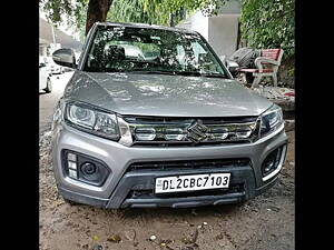 Second Hand Maruti Suzuki Vitara Brezza LXi in Delhi