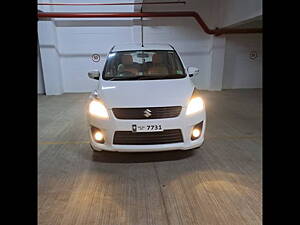 Second Hand Maruti Suzuki Ertiga Vxi CNG in Nashik